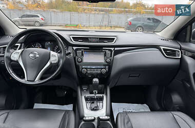 Внедорожник / Кроссовер Nissan Qashqai 2015 в 