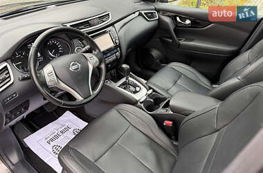 Внедорожник / Кроссовер Nissan Qashqai 2015 в 