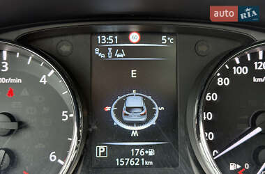 Внедорожник / Кроссовер Nissan Qashqai 2015 в 