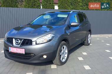 Позашляховик / Кросовер Nissan Qashqai 2011 в 