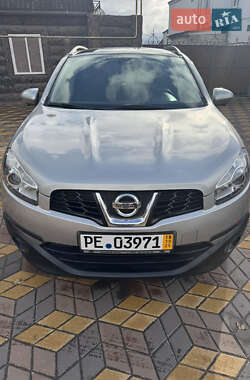 Внедорожник / Кроссовер Nissan Qashqai 2013 в Гайсине