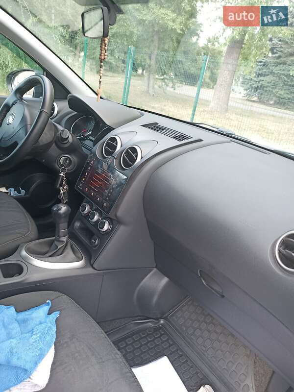 Внедорожник / Кроссовер Nissan Qashqai 2012 в Кривом Роге фото 11 Внедорожник / Кроссовер Nissan Qashqai 2012 в Кривом Роге