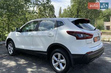 Внедорожник / Кроссовер Nissan Qashqai 2021 в 