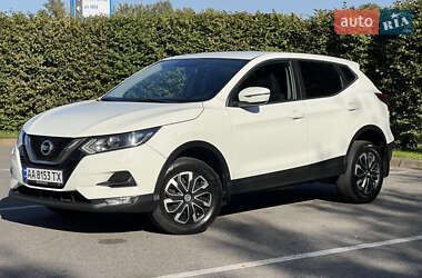Позашляховик / Кросовер Nissan Qashqai 2018 в  фото 17 Позашляховик / Кросовер Nissan Qashqai 2018 в