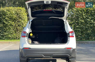 Позашляховик / Кросовер Nissan Qashqai 2018 в  фото 24 Позашляховик / Кросовер Nissan Qashqai 2018 в