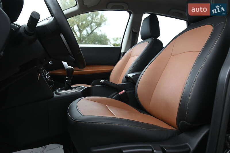 Внедорожник / Кроссовер Nissan Qashqai 2013 в Бердичеве