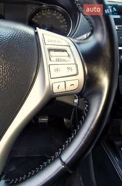 Внедорожник / Кроссовер Nissan Qashqai 2014 в 