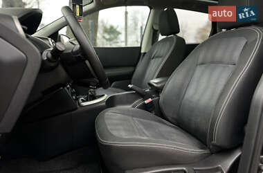 Внедорожник / Кроссовер Nissan Qashqai 2010 в 