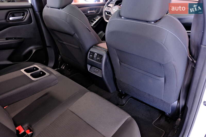 Позашляховик / Кросовер Nissan Qashqai 2023 в Одесі
