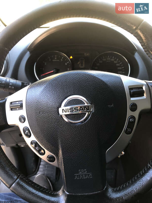 Внедорожник / Кроссовер Nissan Qashqai 2010 в Одессе