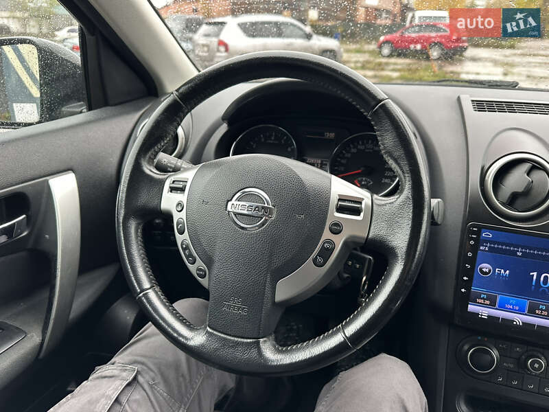 Внедорожник / Кроссовер Nissan Qashqai 2011 в Нежине