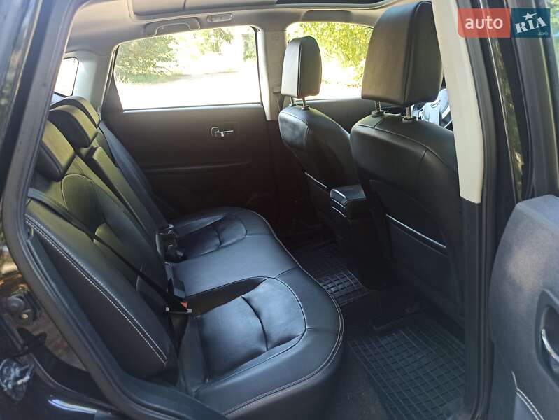 Внедорожник / Кроссовер Nissan Qashqai 2013 в Харькове