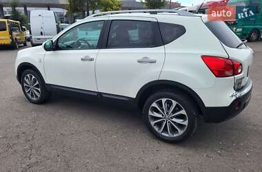 Внедорожник / Кроссовер Nissan Qashqai 2010 в 