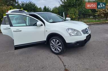Внедорожник / Кроссовер Nissan Qashqai 2010 в 