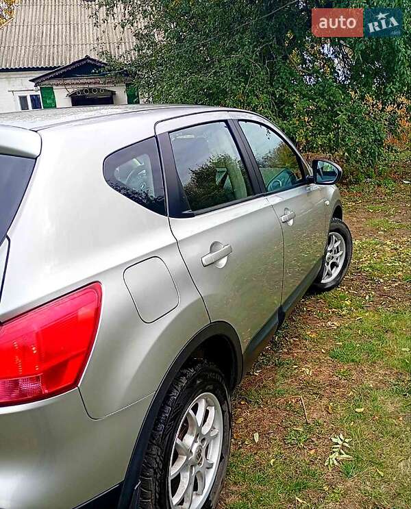 Внедорожник / Кроссовер Nissan Qashqai 2008 в Полтаве