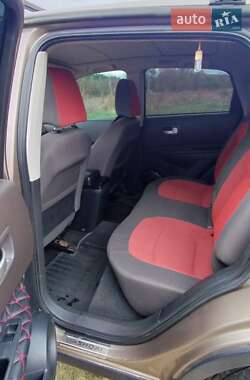 Внедорожник / Кроссовер Nissan Qashqai 2007 в 