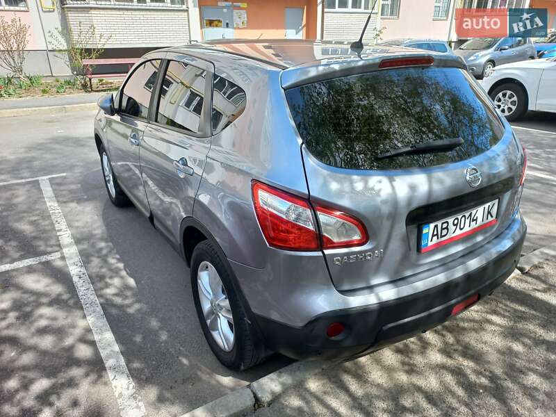Внедорожник / Кроссовер Nissan Qashqai 2011 в Ямполе