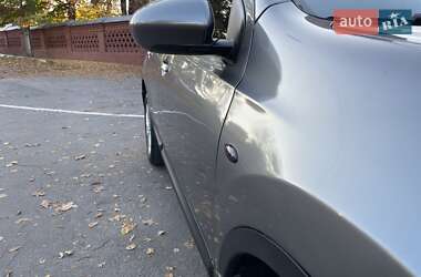 Внедорожник / Кроссовер Nissan Qashqai 2012 в 
