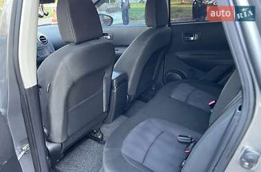 Внедорожник / Кроссовер Nissan Qashqai 2012 в 