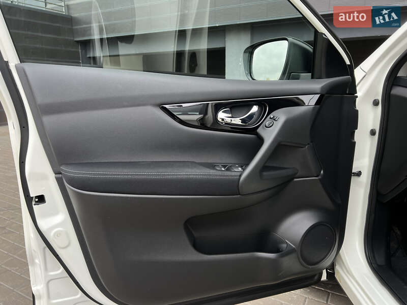 Внедорожник / Кроссовер Nissan Qashqai 2019 в Киеве