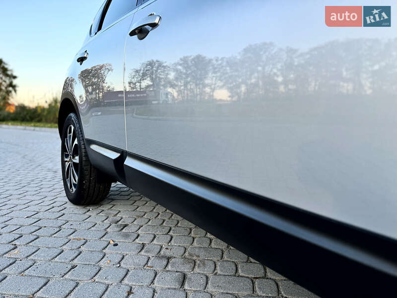 Позашляховик / Кросовер Nissan Qashqai 2012 в Стрию фото 56 Позашляховик / Кросовер Nissan Qashqai 2012 в Стрию