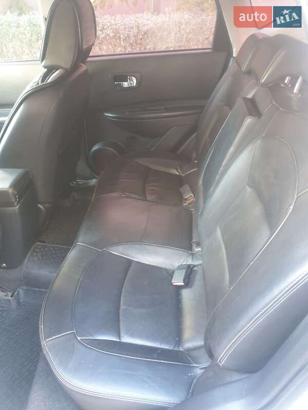 Позашляховик / Кросовер Nissan Qashqai 2008 в Києві