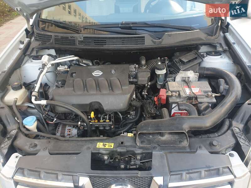 Позашляховик / Кросовер Nissan Qashqai 2008 в Києві