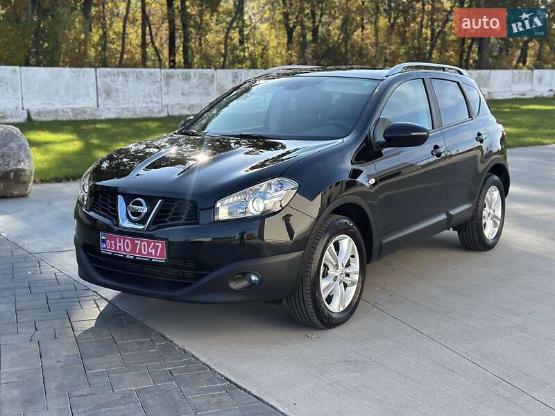 Внедорожник / Кроссовер Nissan Qashqai 2010 в Луцке