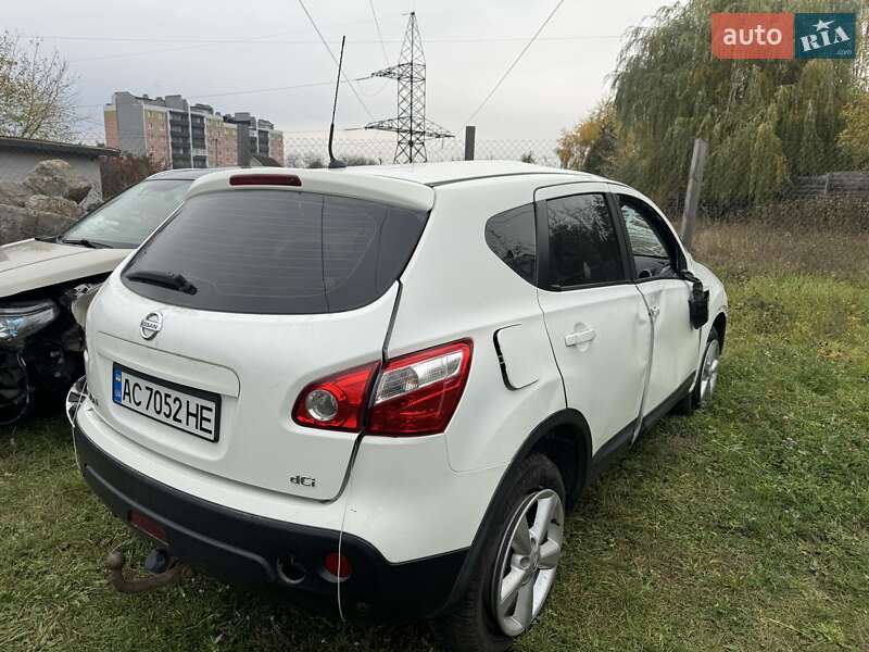 Внедорожник / Кроссовер Nissan Qashqai 2008 в Белогородке