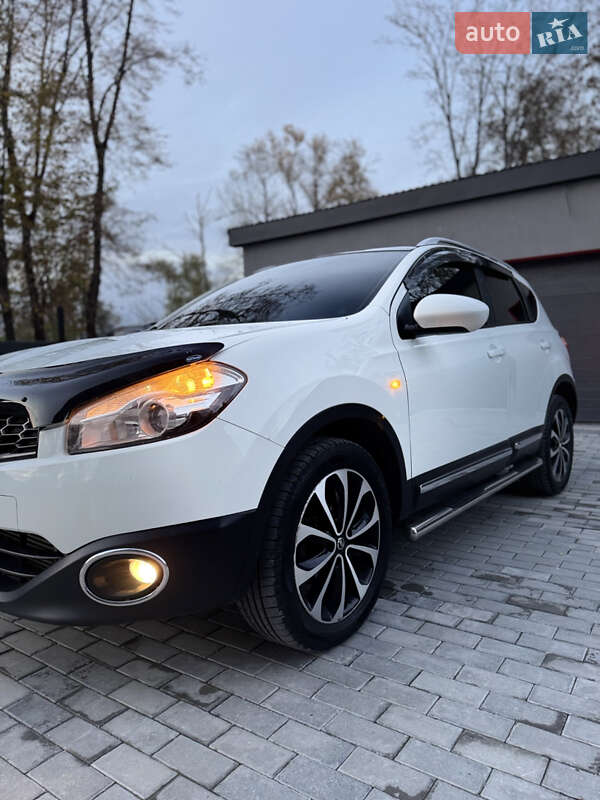 Внедорожник / Кроссовер Nissan Qashqai 2010 в Борщеве