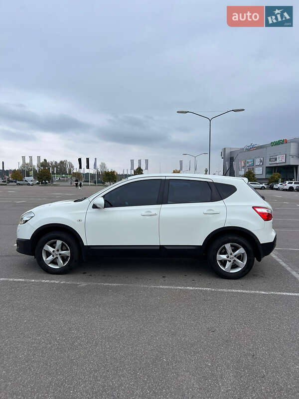 Позашляховик / Кросовер Nissan Qashqai 2012 в Києві фото 3 Позашляховик / Кросовер Nissan Qashqai 2012 в Києві