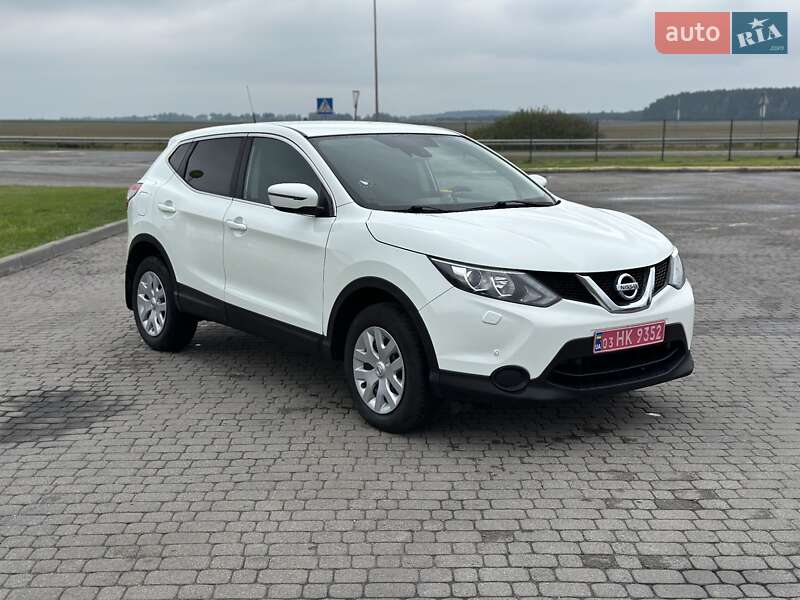 Внедорожник / Кроссовер Nissan Qashqai 2015 в Радивилове фото Внедорожник / Кроссовер Nissan Qashqai 2015 в Радивилове