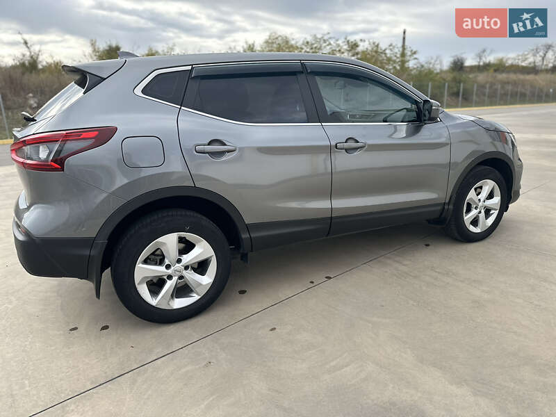 Внедорожник / Кроссовер Nissan Qashqai 2017 в Мировом фото 17 Внедорожник / Кроссовер Nissan Qashqai 2017 в Мировом