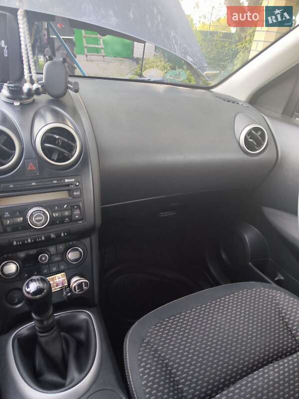 Позашляховик / Кросовер Nissan Qashqai 2008 в Черкасах