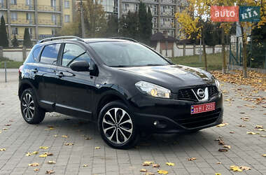 Внедорожник / Кроссовер Nissan Qashqai 2013 в 
