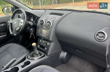 Внедорожник / Кроссовер Nissan Qashqai 2013 в 