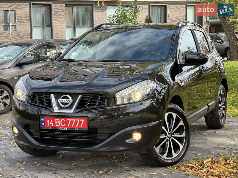 Внедорожник / Кроссовер Nissan Qashqai 2013 в Львове