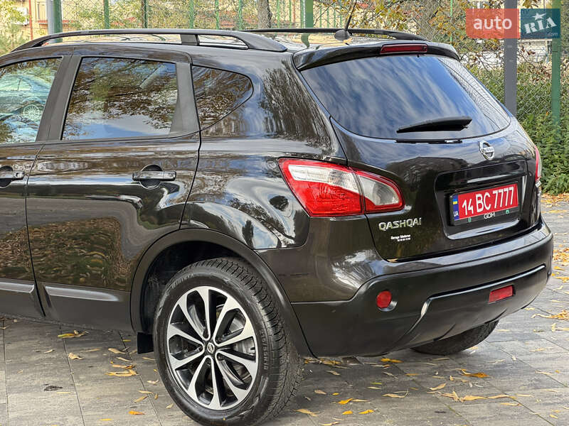 Внедорожник / Кроссовер Nissan Qashqai 2013 в Львове