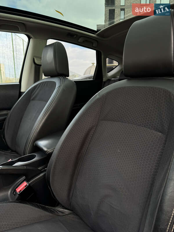 Внедорожник / Кроссовер Nissan Qashqai 2013 в Львове
