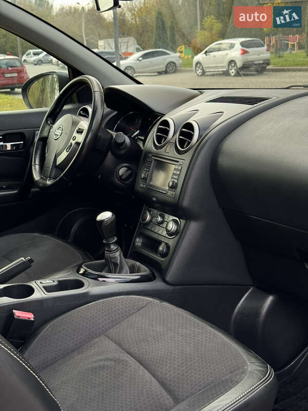 Внедорожник / Кроссовер Nissan Qashqai 2013 в Львове