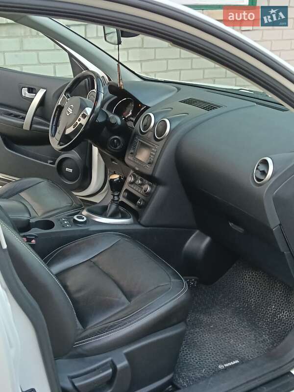 Внедорожник / Кроссовер Nissan Qashqai 2013 в Александровке фото 6 Внедорожник / Кроссовер Nissan Qashqai 2013 в Александровке