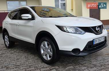 Внедорожник / Кроссовер Nissan Qashqai 2014 в 