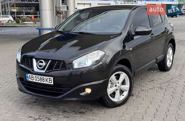 Внедорожник / Кроссовер Nissan Qashqai 2011 в 