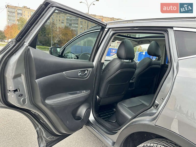 Позашляховик / Кросовер Nissan Qashqai 2017 в Кам'янець-Подільському