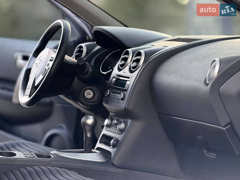 Позашляховик / Кросовер Nissan Qashqai 2012 в Дніпрі фото 12 Позашляховик / Кросовер Nissan Qashqai 2012 в Дніпрі