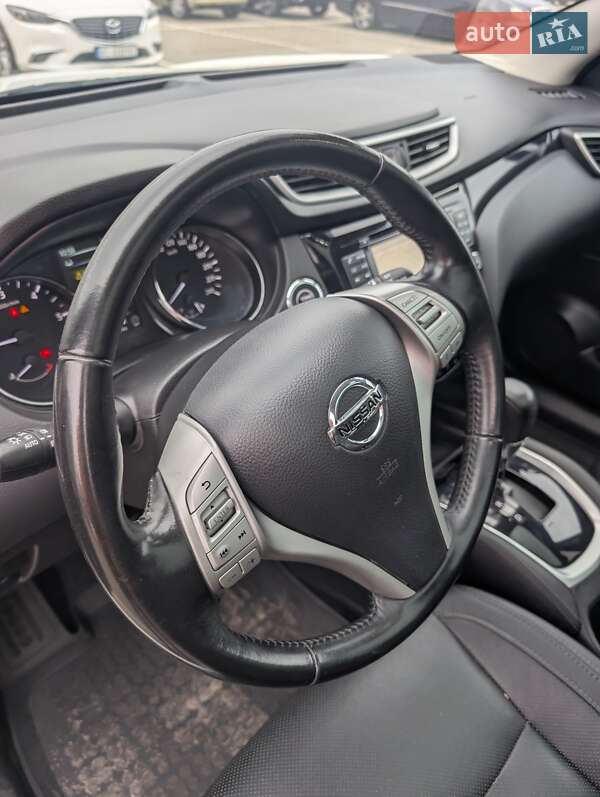 Внедорожник / Кроссовер Nissan Qashqai 2017 в Киеве