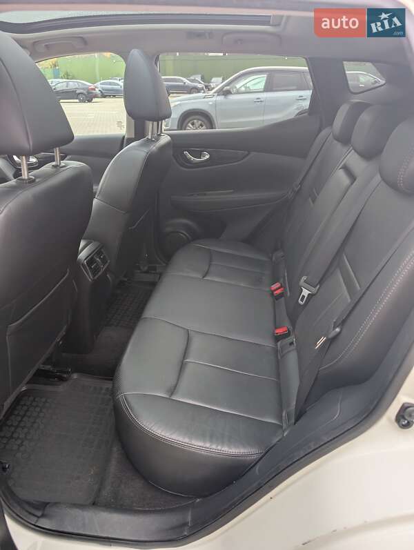 Внедорожник / Кроссовер Nissan Qashqai 2017 в Киеве