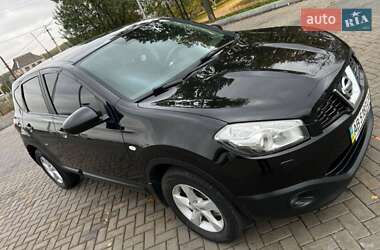 Внедорожник / Кроссовер Nissan Qashqai 2012 в Гайсине