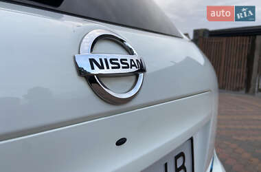 Внедорожник / Кроссовер Nissan Qashqai 2012 в 