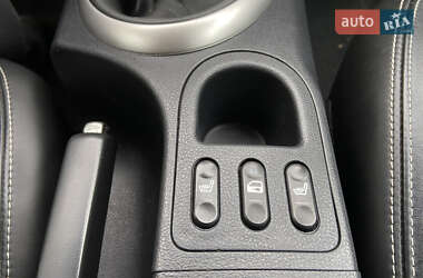 Внедорожник / Кроссовер Nissan Qashqai 2012 в 